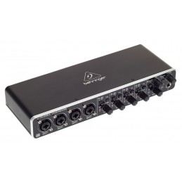 Behringer UMC404HD